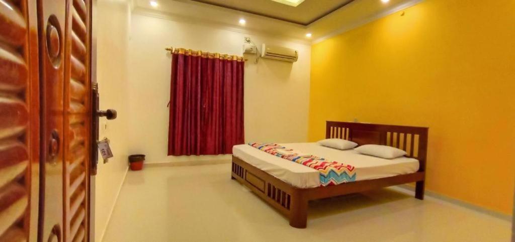La Bay Luxury Beach Bungalow Pondicherry Exterior foto