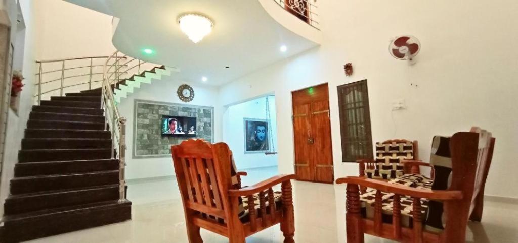 La Bay Luxury Beach Bungalow Pondicherry Exterior foto